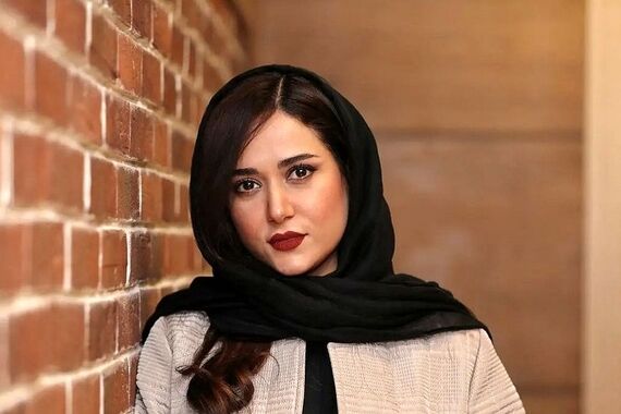 پریناز ایزدیار ازدواجش با بازیگر معروف را علنی کرد | پز دادن پریناز ایزدیار با حلقه میلیاردی اش همه رو شوکه کرد 