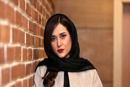 بیوگرافی پریناز ایزدیار