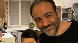 گریه های مهران غفوریان روی آنتن زنده اشک همه را درآورد | خاطره دردناک مهران غفوریان چه بود؟