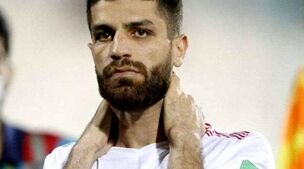 میلاد سرلک سیاه پوش شد