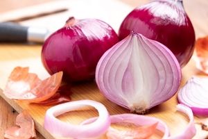 (ویدئو) 10 معجزه پیاز برای ترفندهای خانه‌داری