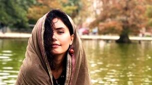 رونمایی الناز شاکردوست از رنگ موی فانتزیش | خانم با این تیپ و آرایش کل همه رو خوابوند
