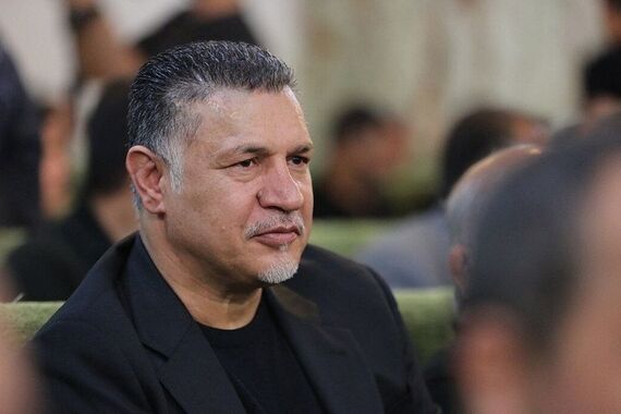 حاشیه جدید عکس علی دایی با دختر جوان در رستوران