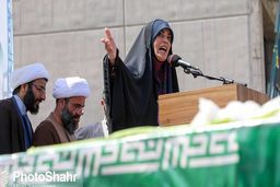 حلقه 2 کیلویی الهام چرخنده تو مجلس خاص همه چشم ها رو خیره کرد | حاج آقا کربلایی الهام خانوم چه بریز و بپاشی کردن برای بازیگر مشهور ما !!! + عکس جنجالی 