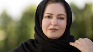 رونمایی نعیمه نظام دوست از لباس گل گلی پاییزی اش | خانم با این لچک عجیبش عین ملکه ها شده 