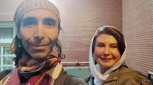 زیبایی خیره کننده لعیا زنگنه در سن 58 سالگی؛ خانوم انگار دختر 14 ساله هست | لعیا خانوم از چهره جدیدش بعد عمل جراحی چشم گربه ای رونمایی کرد + عکس جدید