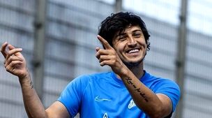 چرا سردار آزمون اخراج شد؟
