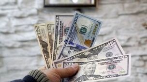 همتی دلایل افزایش قیمت دلار را اعلام کرد