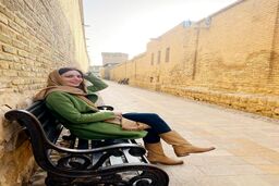 آغاز بازیگری بهنوش طباطبایی