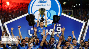 رضایت از عملکرد هافبک‌ها؟