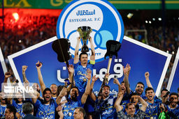 رضایت از عملکرد هافبک‌ها؟