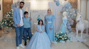 لباس پرنسسی زن علیرضا بیرانوند