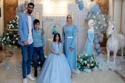 لباس پرنسسی زن علیرضا بیرانوند