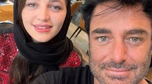 تیپ گنگستری محمدرضا گلزار در مراسم تشییع داریوش مهرجویی | آقا مراسم ختمو با سالن مد اشتباه گرفته