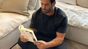 رونمایی محمدرضا گلزار از خونه ی لاکچری و اروپایی اش | آیسان خانم معلومه خیلی خوش سلیقه اس